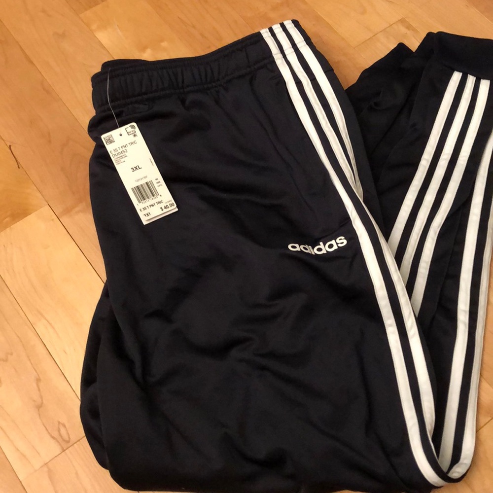 New Men’s Adidas Black Athletic pants size 3XL NWT